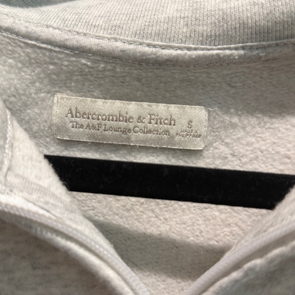 Abercrombie & Fitch Light Gray Lounge Romper - Picture 2 of 5